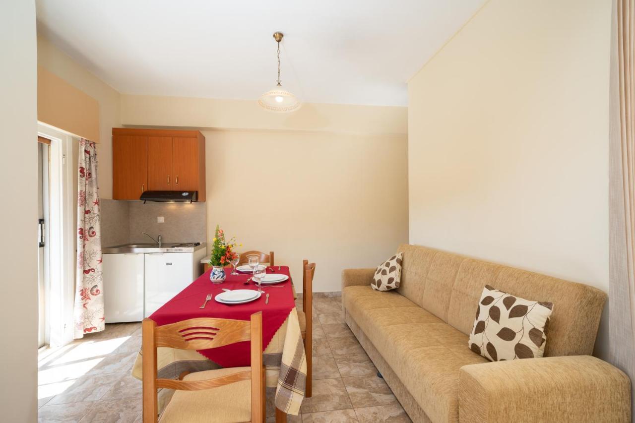 Lorenzo House Apartments Ласі Екстер'єр фото