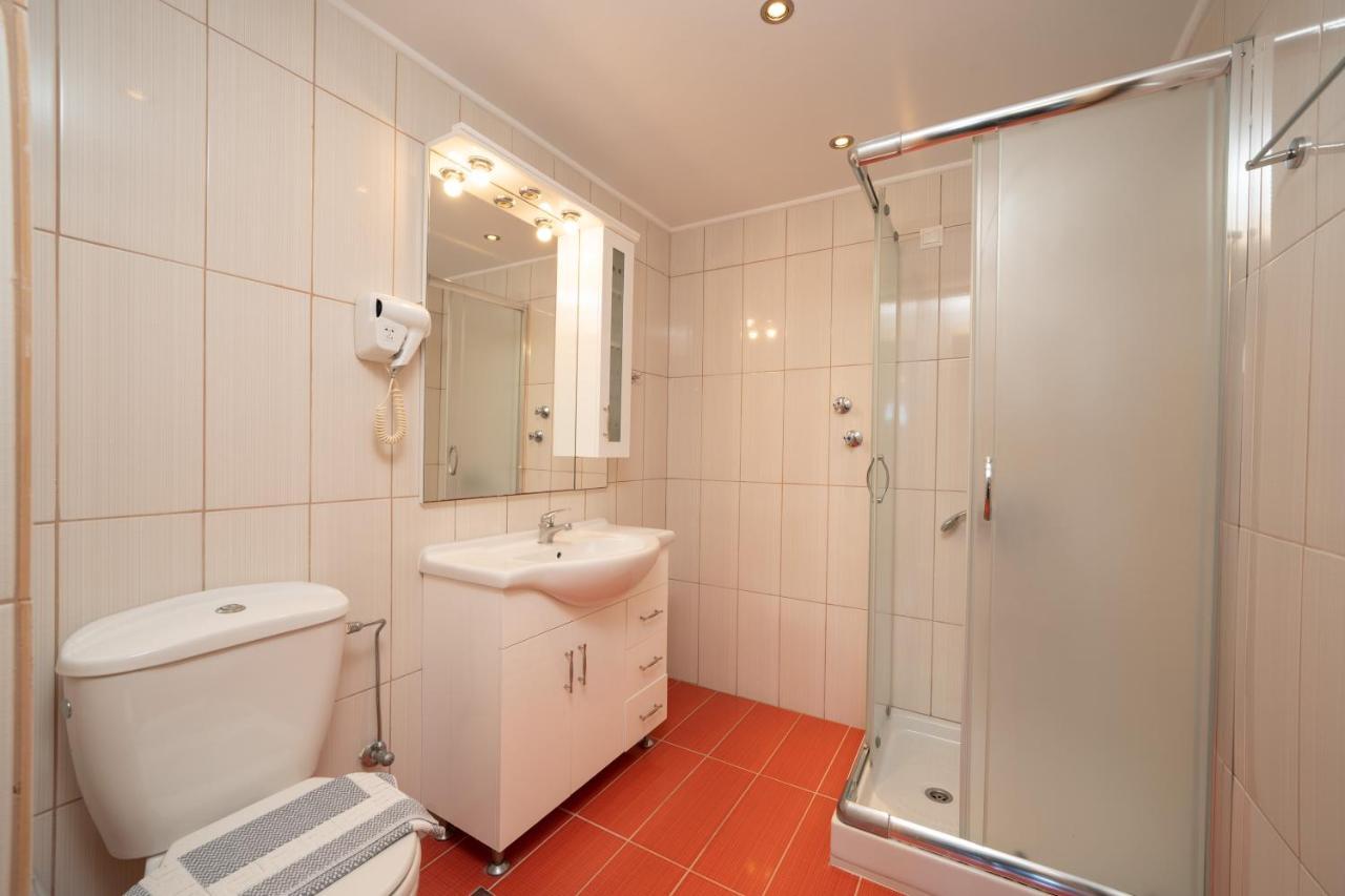 Lorenzo House Apartments Ласі Екстер'єр фото